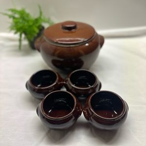 Vintage Brown Bean Pot with lid and 4 bowls “Made in USA” used